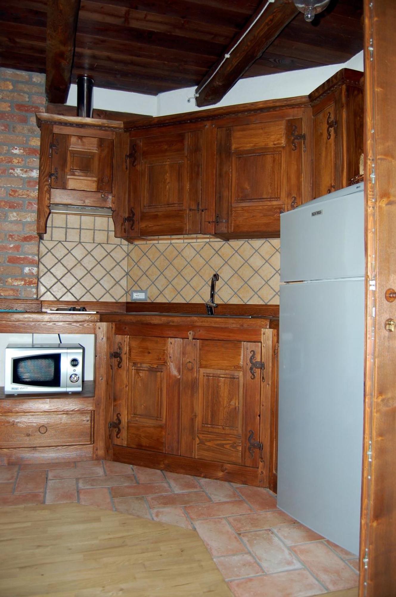 Hostal La Peiro Douco Roure Turin Exterior foto