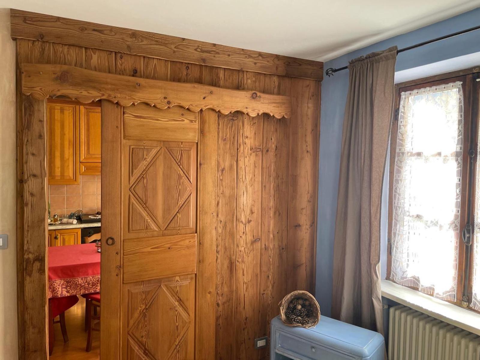 Hostal La Peiro Douco Roure Turin Exterior foto