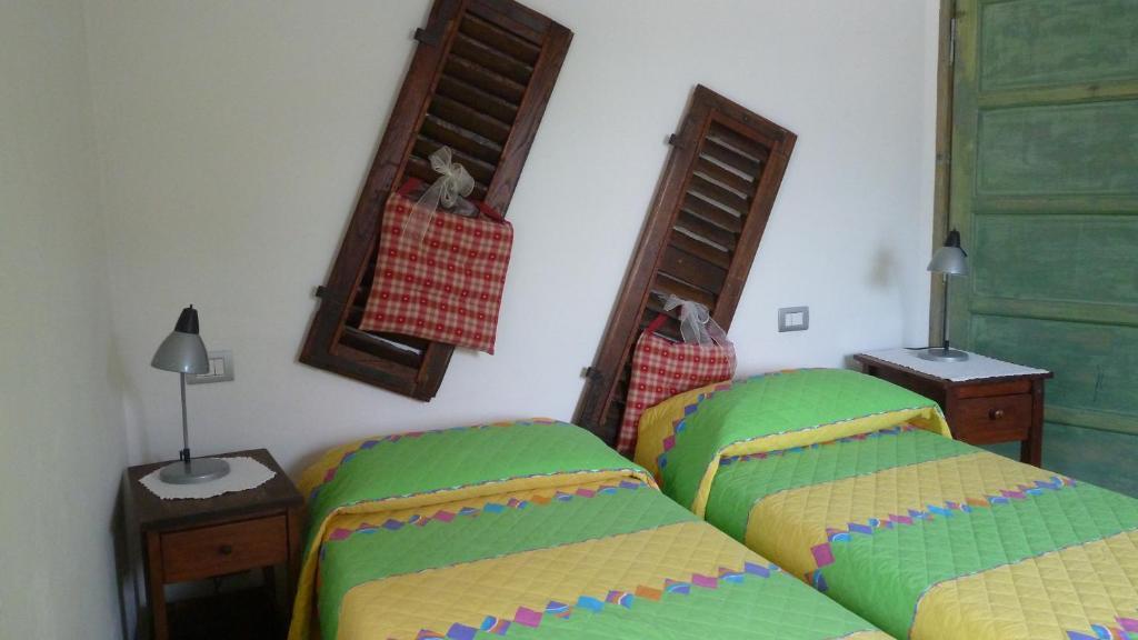 Hostal La Peiro Douco Roure Turin Habitación foto
