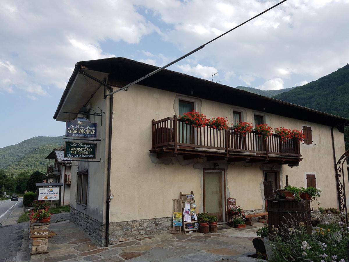 Hostal La Peiro Douco Roure Turin Exterior foto